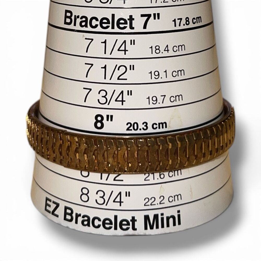 Vintage Lightweight Copper Textured Bracelet – 8 Inch - Picture 6 of 7